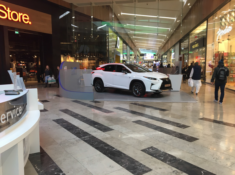 Lexus